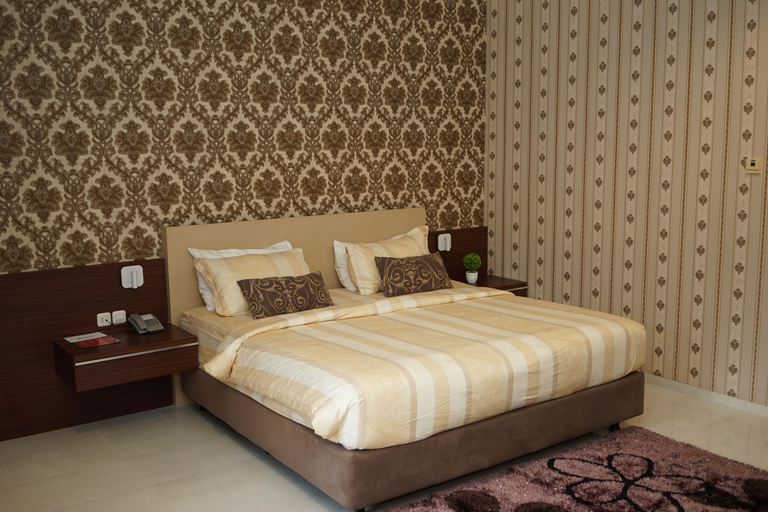 Mulia, Suite