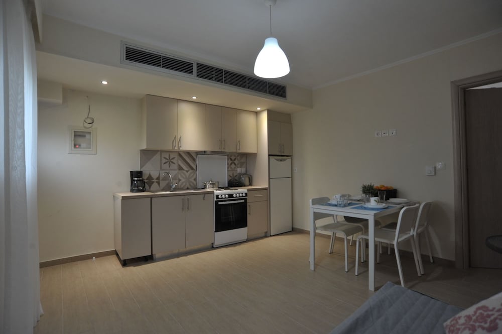 Vanessa's Rooms & Apartments 24/35