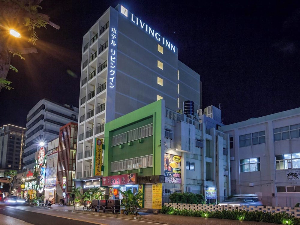 Living Inn Asahibashiekimae Premier 8/60