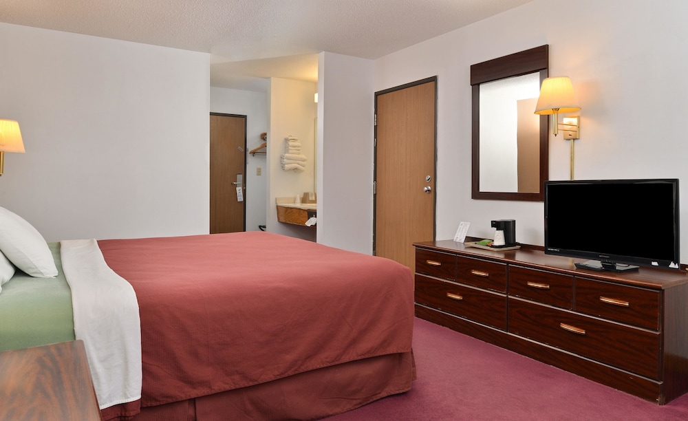 Americas Best Value Inn Beardstown 10/16