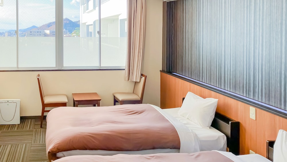 Western, Economy, Twin Beds, No Bathroom