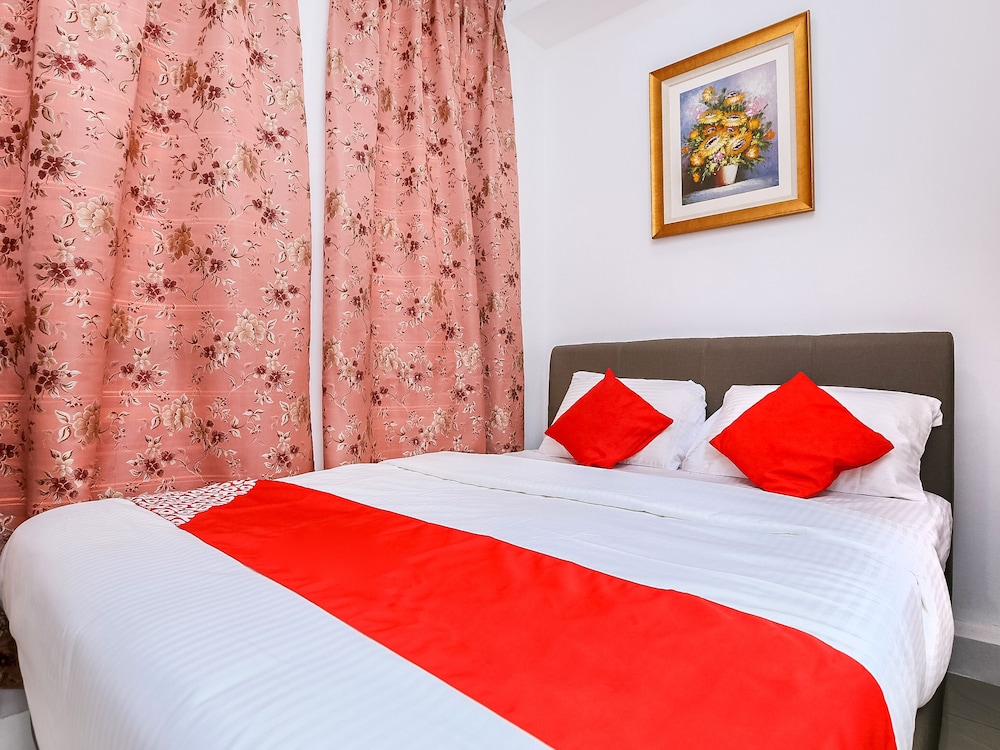 OYO 90090 Roselyn Inn 2 12/27