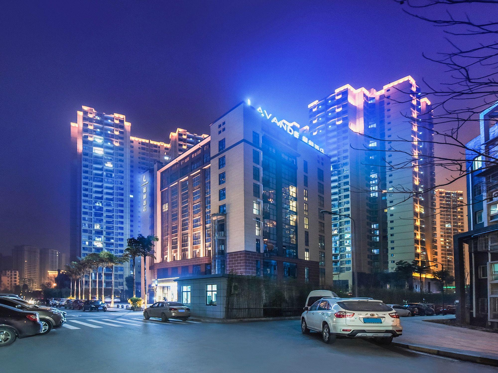Lifeng Hotel (Chongqing Bishan Light Rail Station Store) photo4
