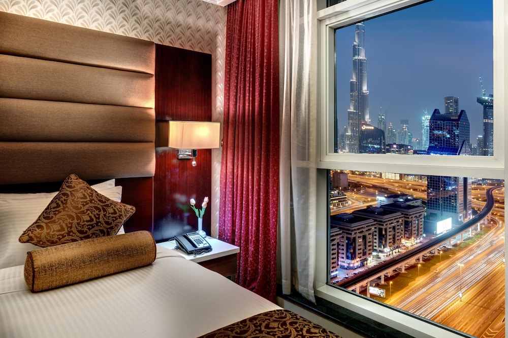 EXECUTIVE, TWIN BEDS, BURJ KHALIFA VIEW