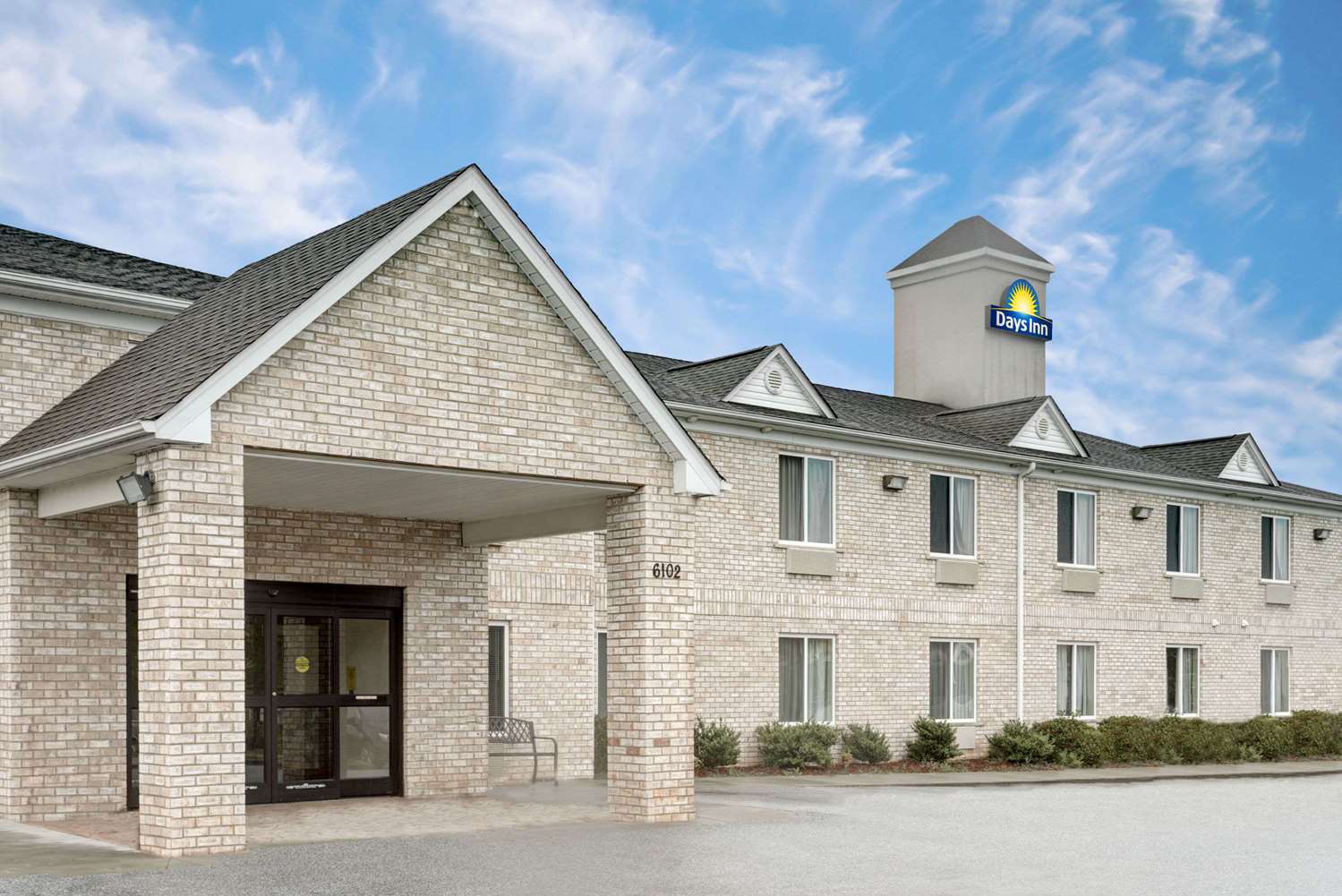 Days Inn by Wyndham Greensboro NC 2/18