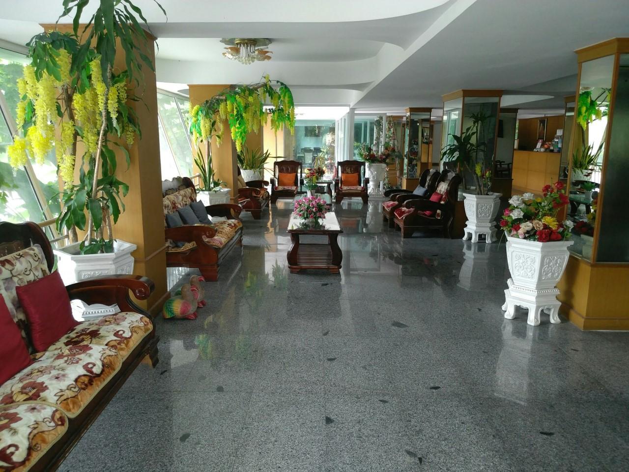 DIAMOND SWEET HOTEL 47/54