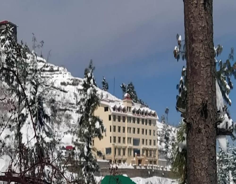 Kufri Holiday Resort 48/50