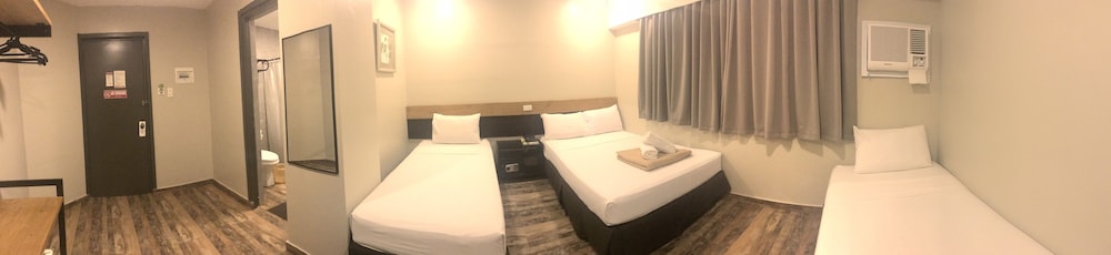 Cebu R Hotel Capitol 15/34