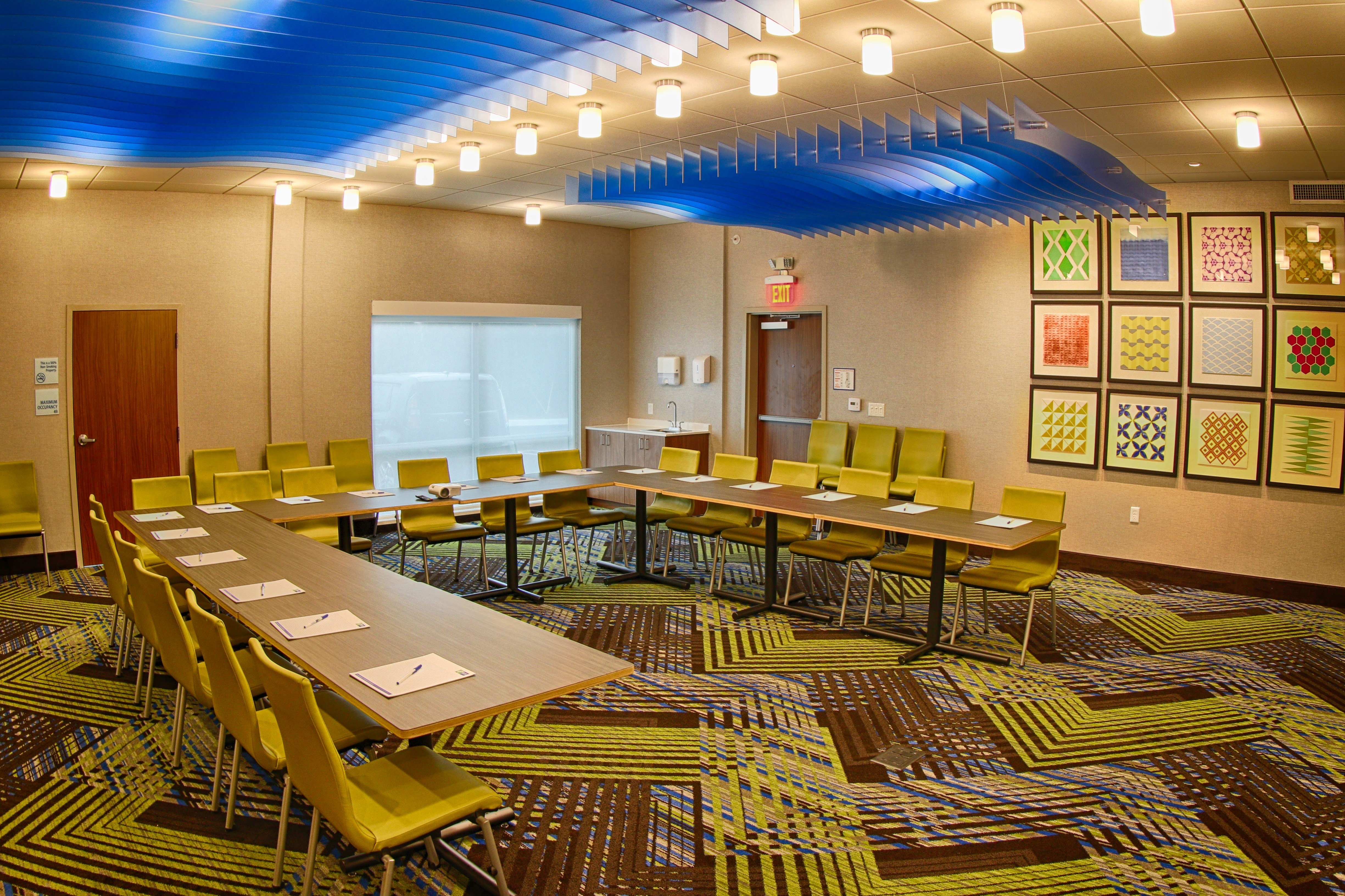 Holiday Inn Express And Suites Detroit Northwest Livonia 36/41