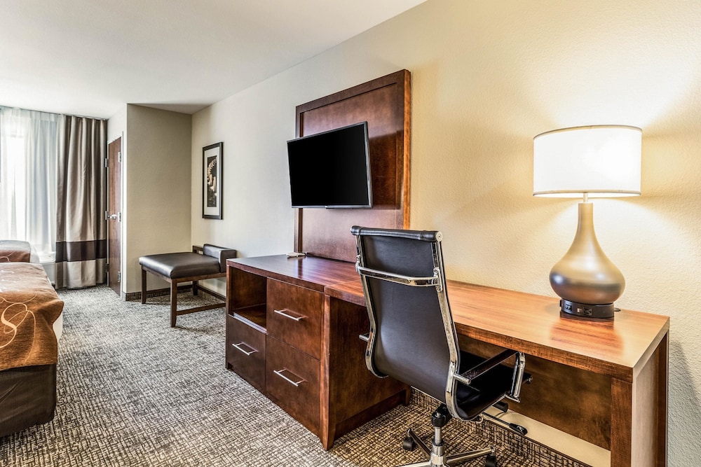 Comfort Suites Channelview - Houston East 37/41