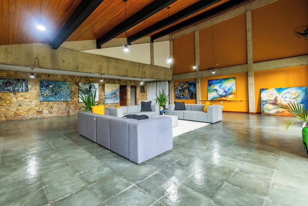 OYO Pousada e Hotel Putini 6/50