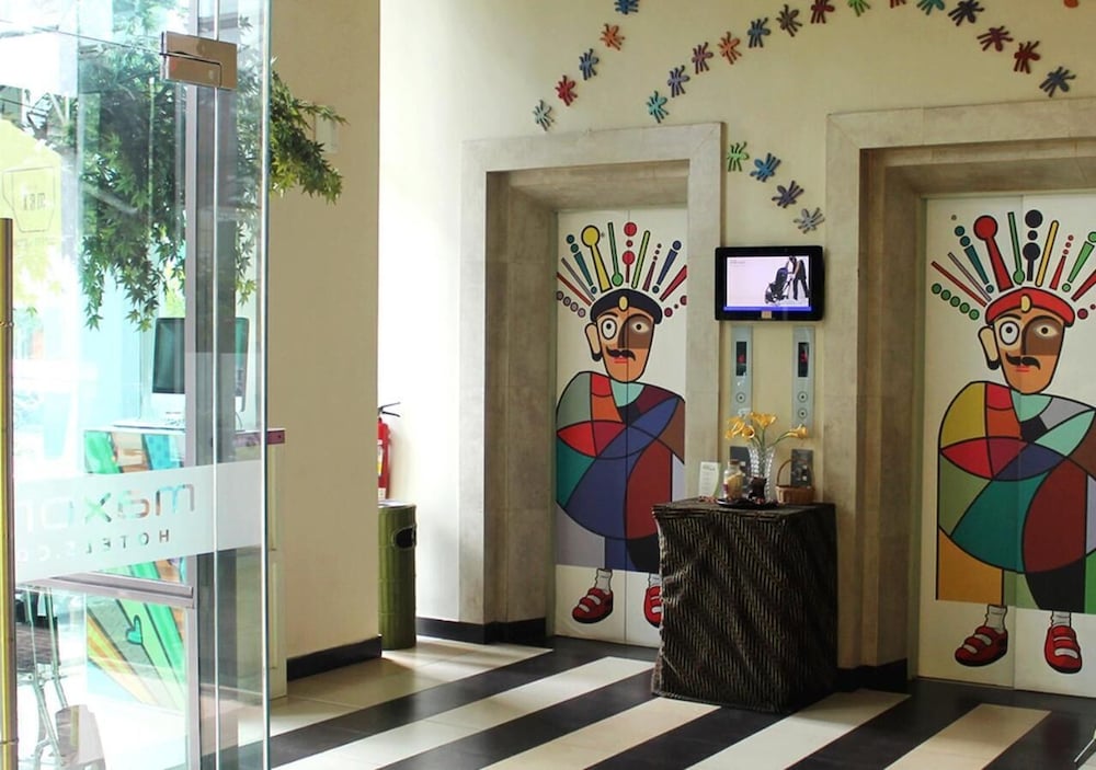 Maxonehotels At Sabang 10/50