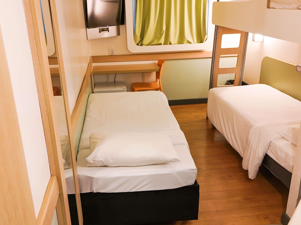 Ibis Budget Sertaozinho 27/61