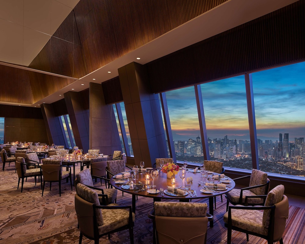 Grand Hyatt Manila 47/72