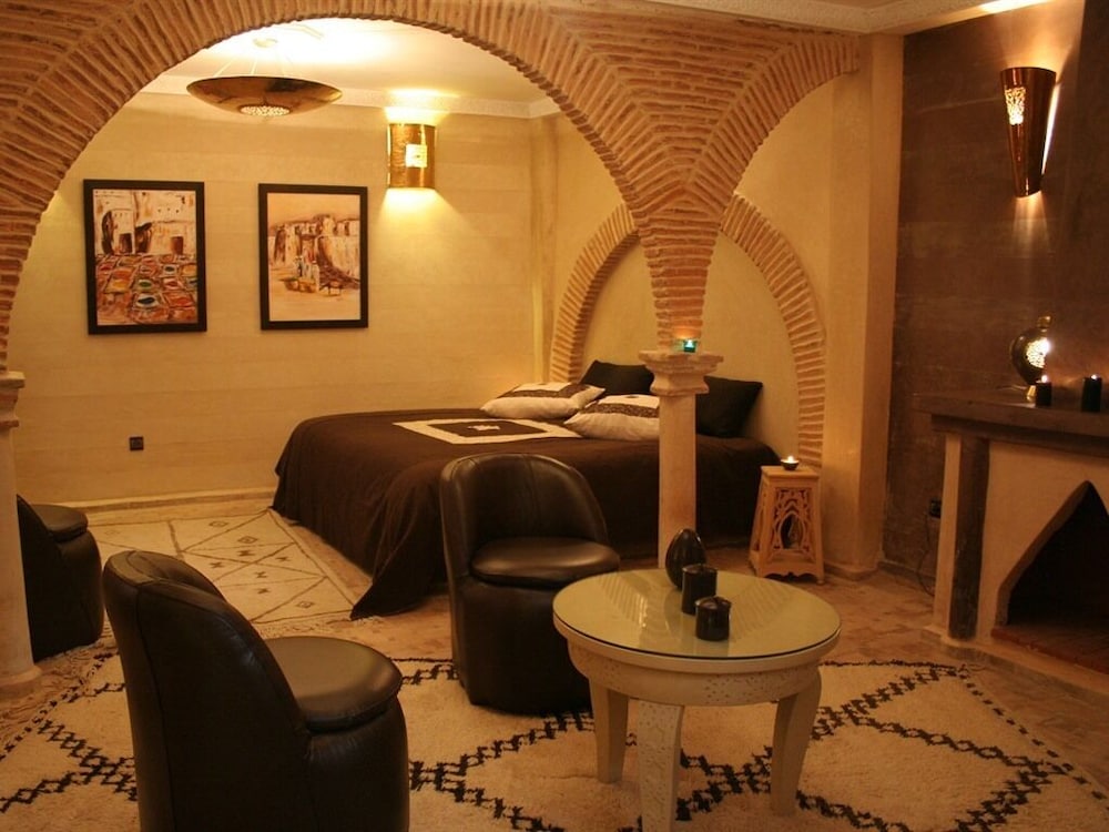 Riad Turquoise 57/81