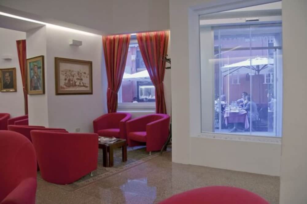 ITALIA CAGLIARI HOTEL 36/50