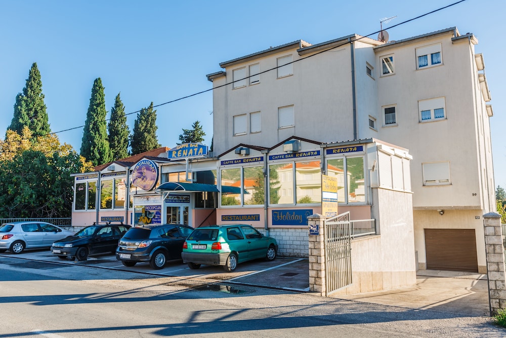 Guesthouse Varnica 38/50