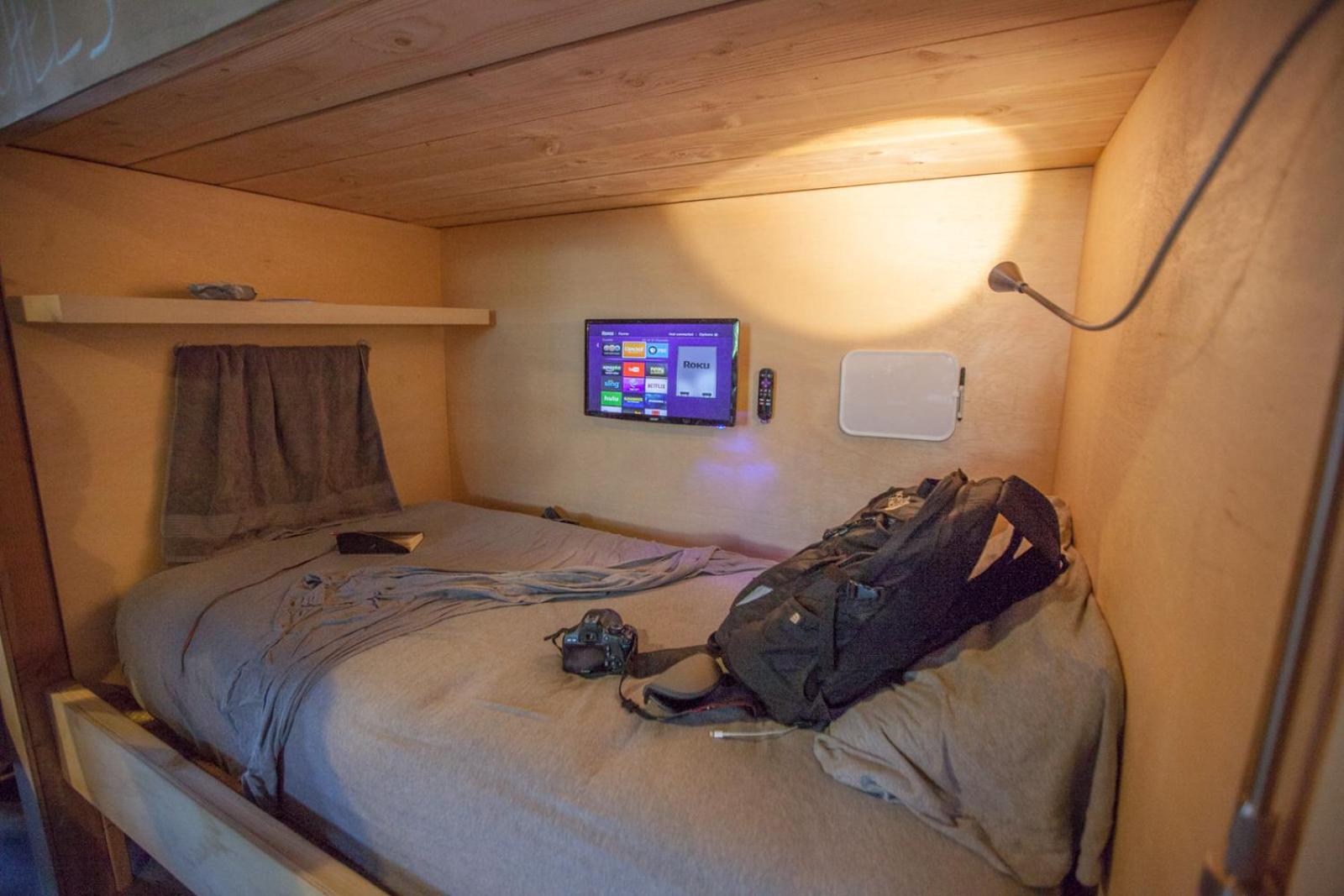 PodShare DTLA Arts District - Hostel 7/21