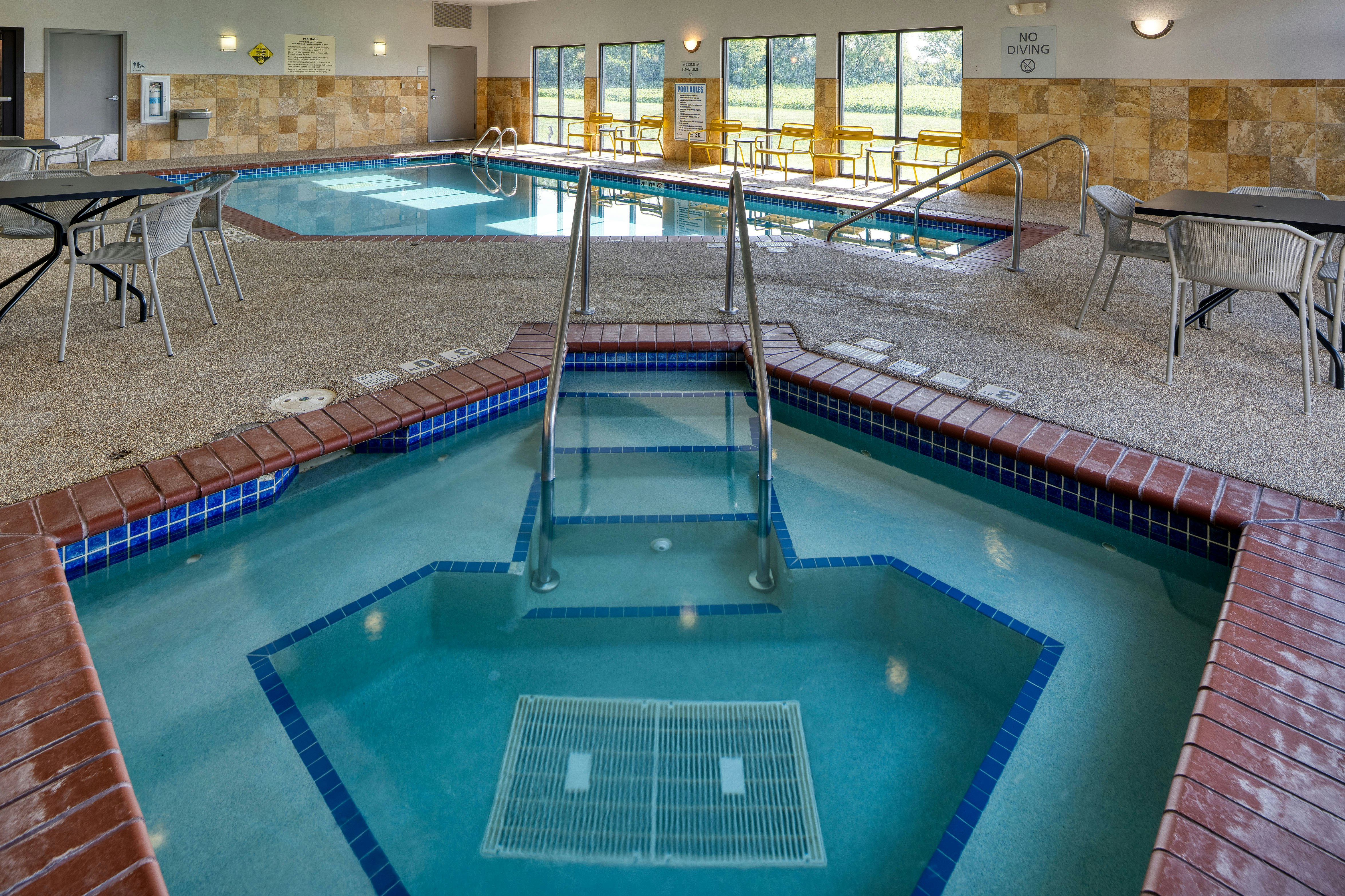 Hampton Inn Tomah 17/33
