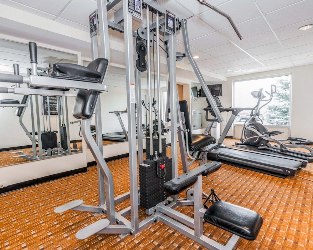 Baymont by Wyndham Indianapolis East 28/45
