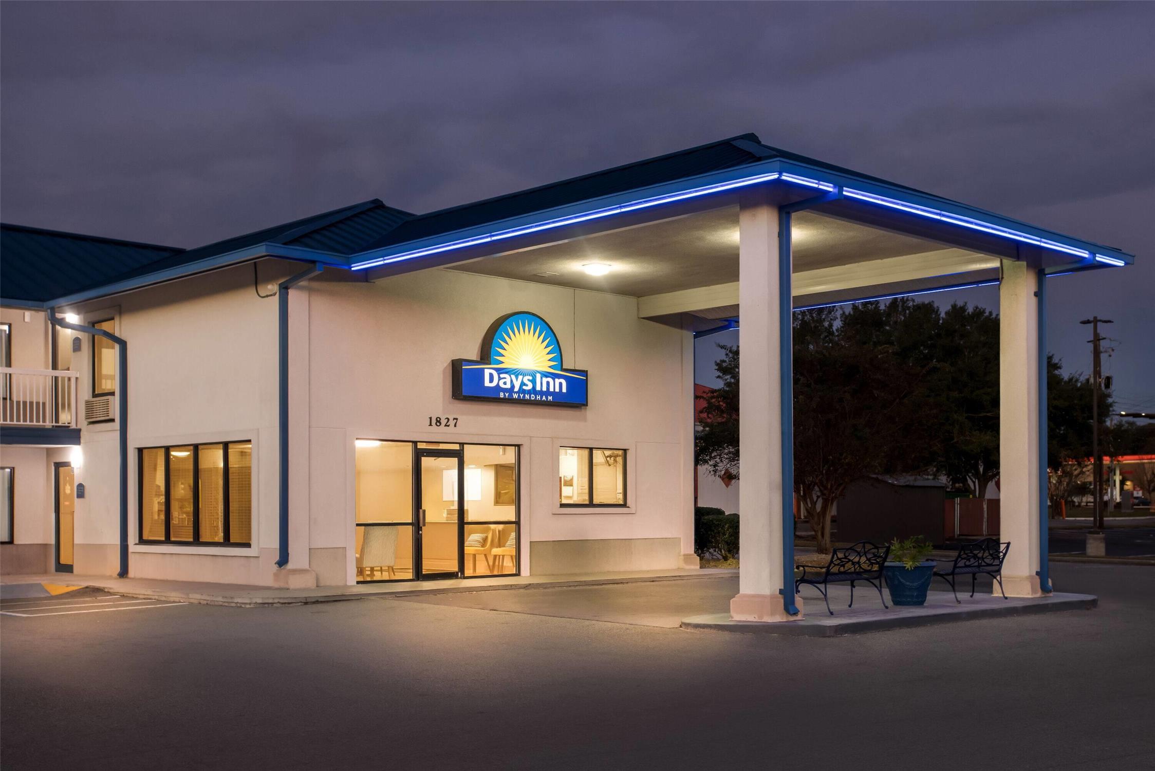 Days Inn by Wyndham Valdosta I-75 4/31