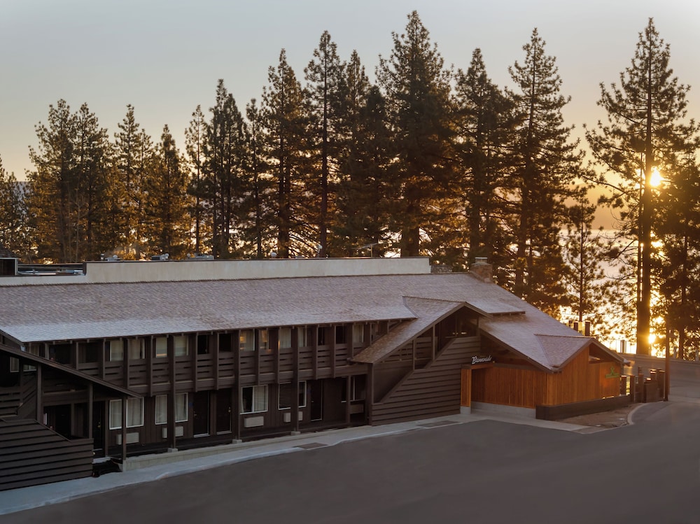 evo Hotel Tahoe City 46/50