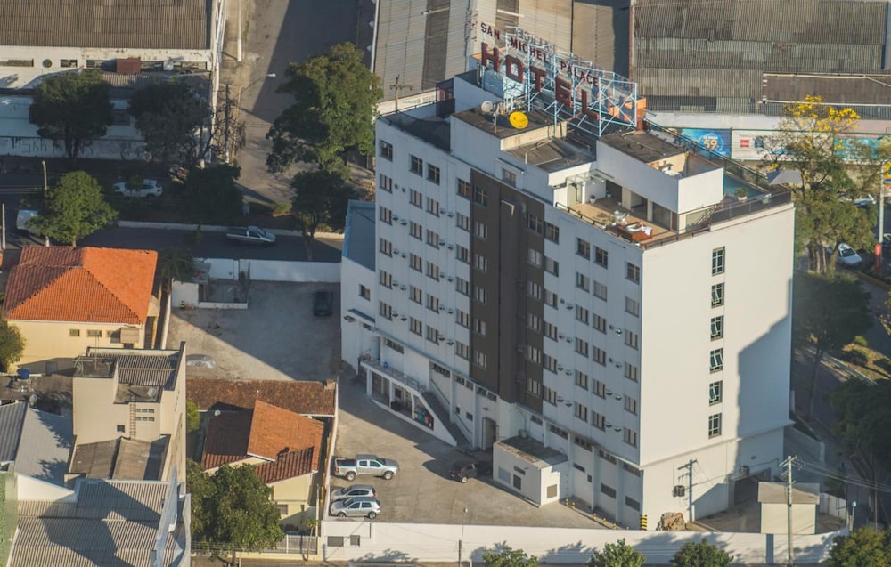 San Michel Hotel 4/73