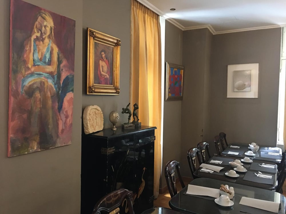 Art Hotel Athens 43/50
