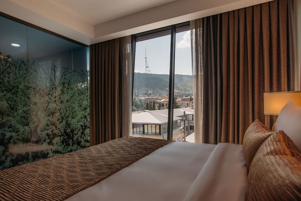 Marjan Plaza Hotel 12/50