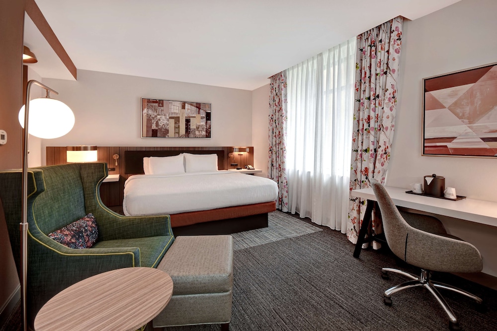 Hilton Garden Inn Kalamazoo Downtown 26/58