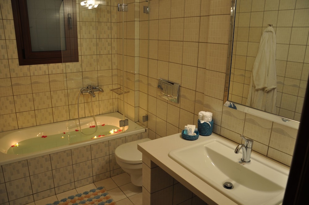Pearls of Crete - Holiday Residences 67/69