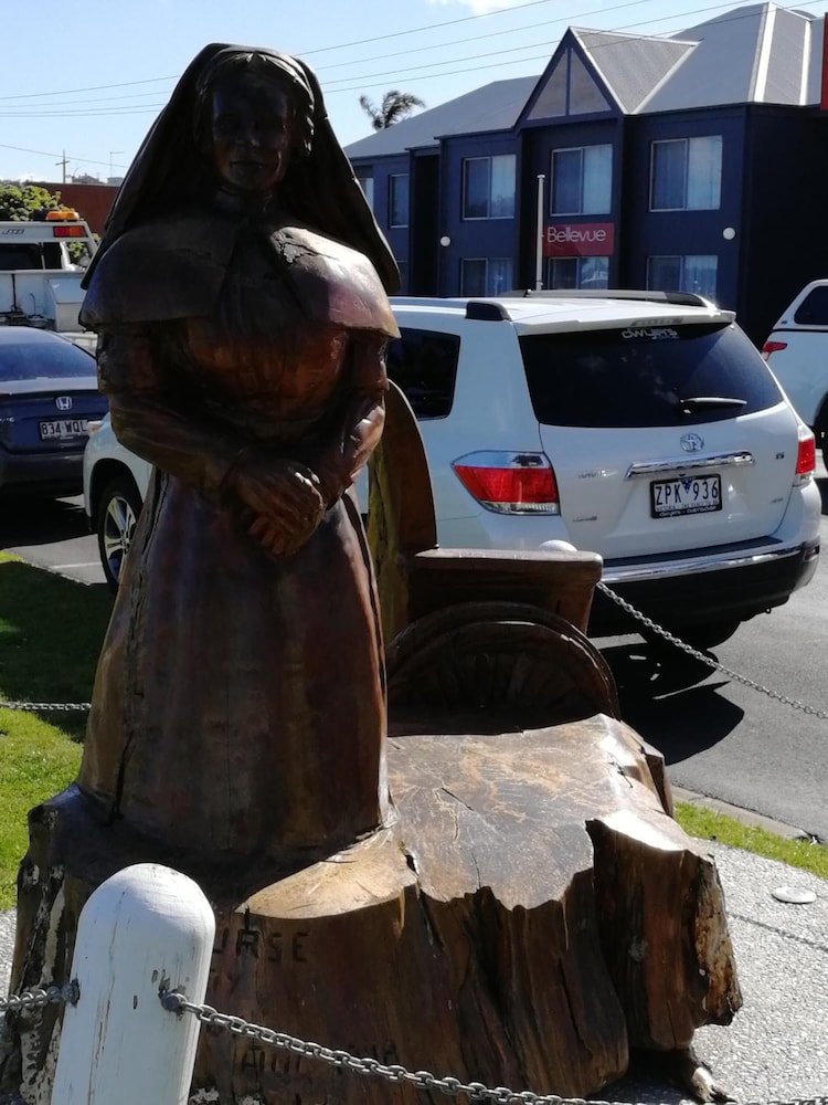 BANJO PATERSON MOTOR INN 47/50