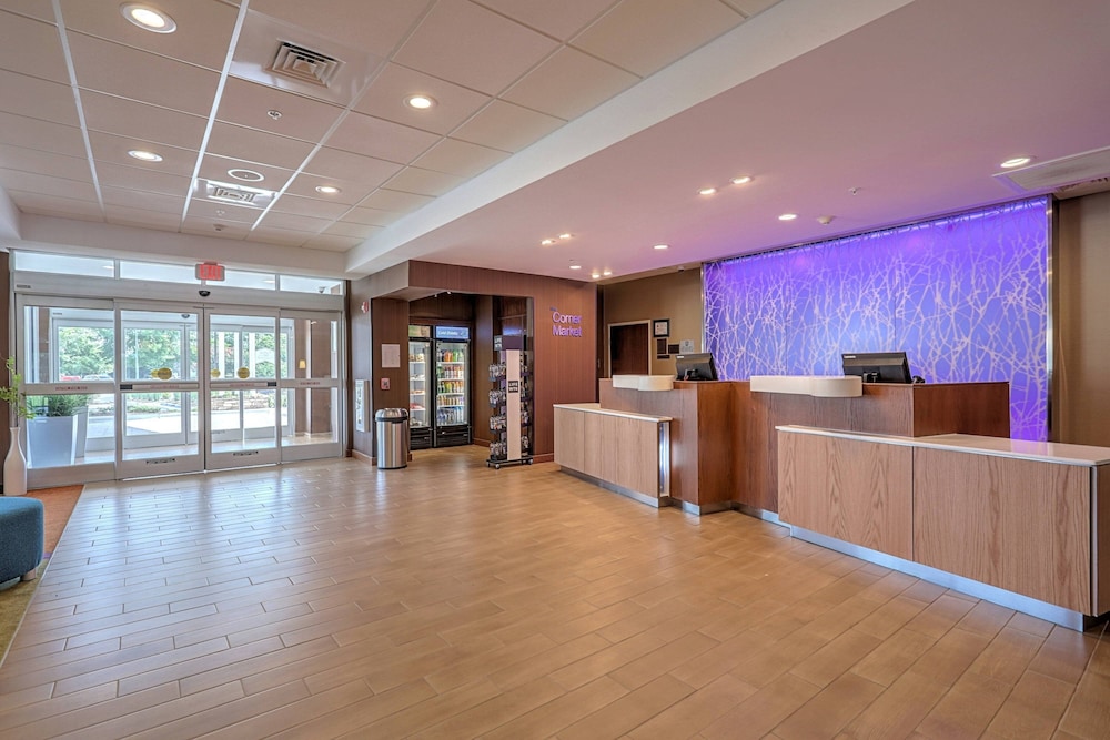 Fairfield Inn And Suites By Marriott Greenville 7/31