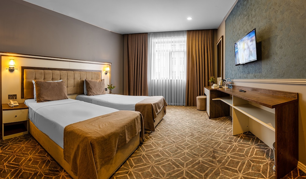 STANDARD, DOUBLE OR TWIN BED