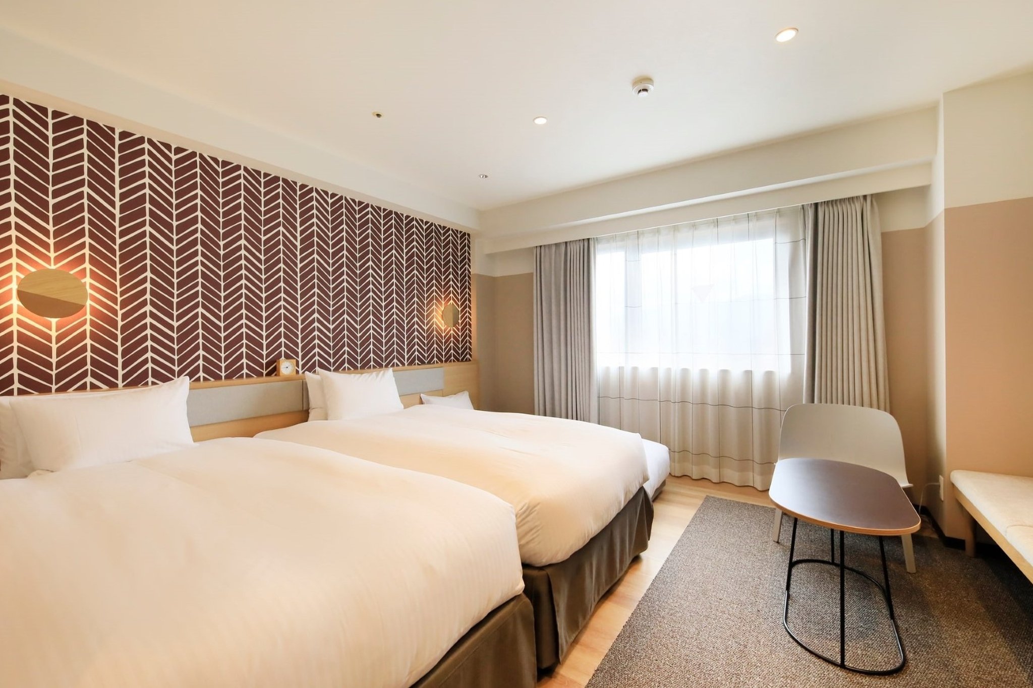 ROOM, TWIN BEDS, WITH EXTRA BED