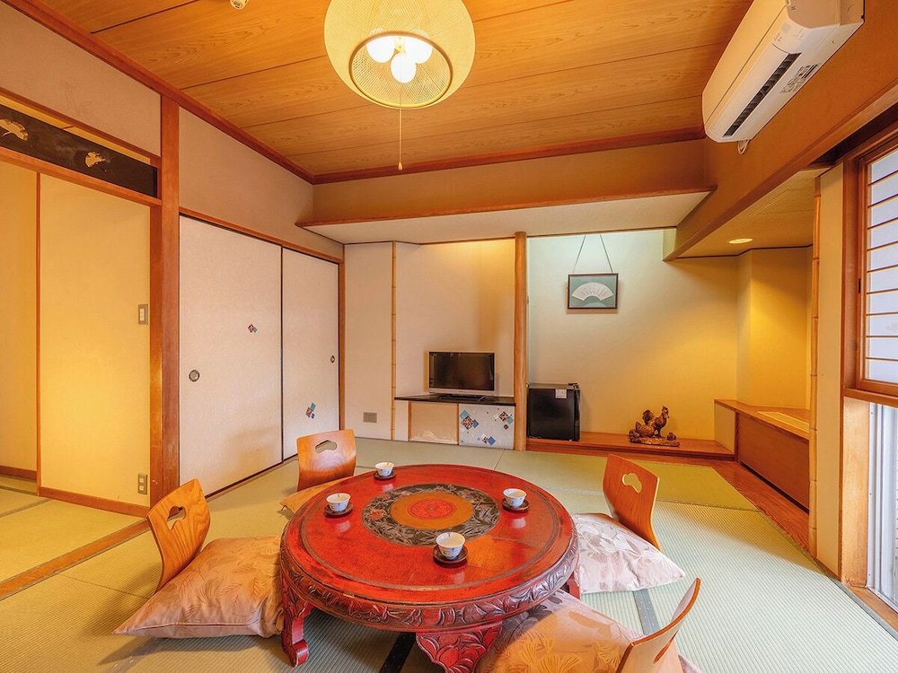 Hotel Kuramoto 41/60