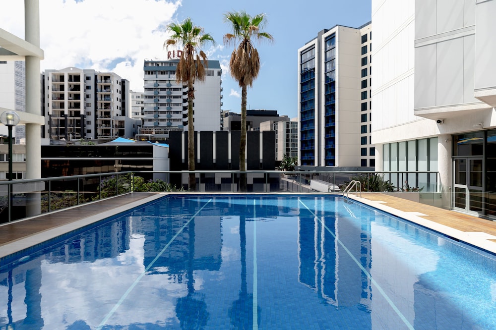 Amora Hotel Brisbane 35/60