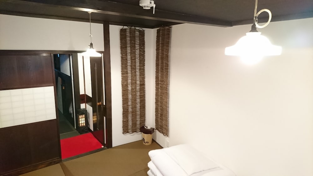 Yadoya 44/50