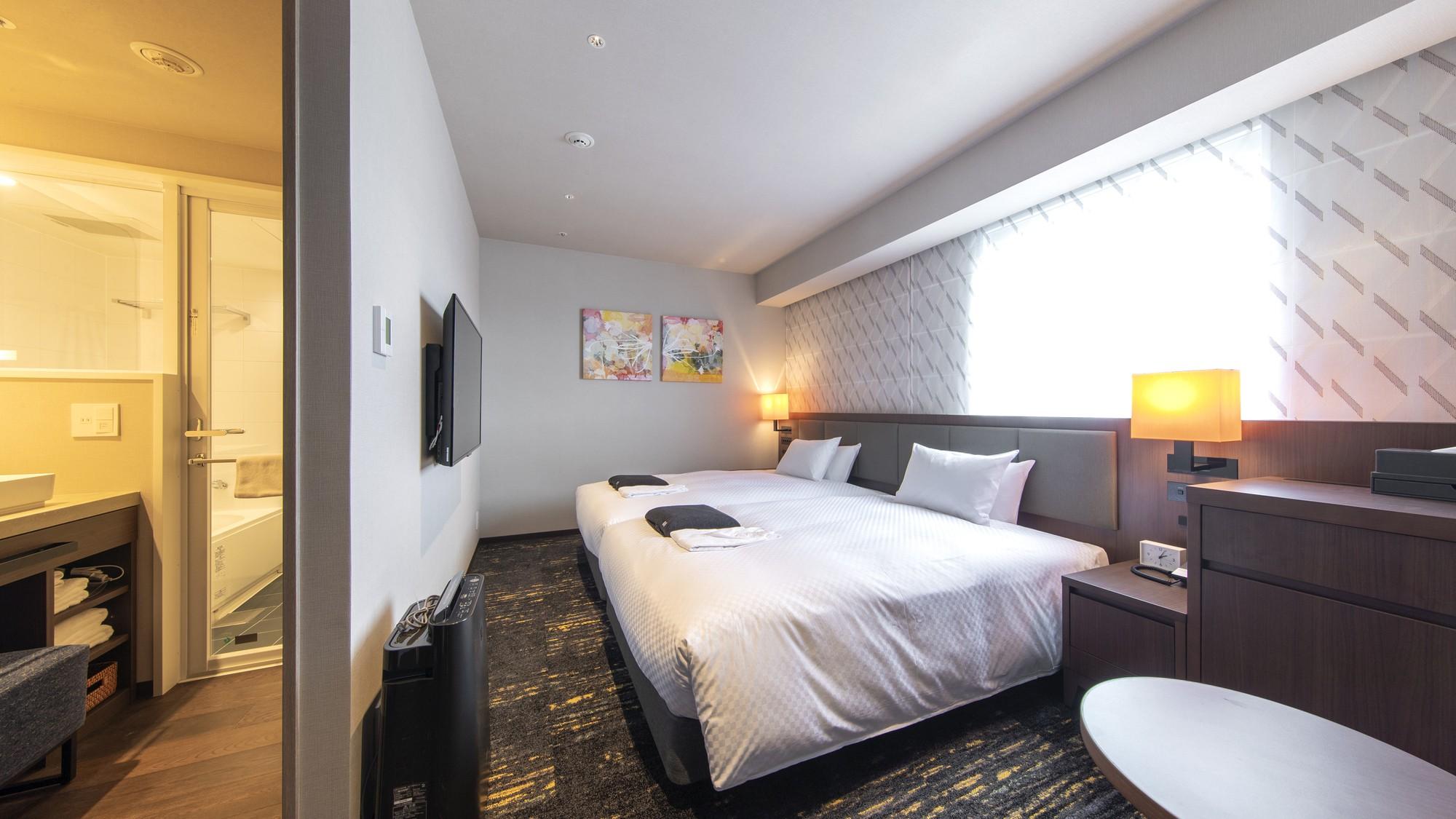 Moderate, Twin Beds