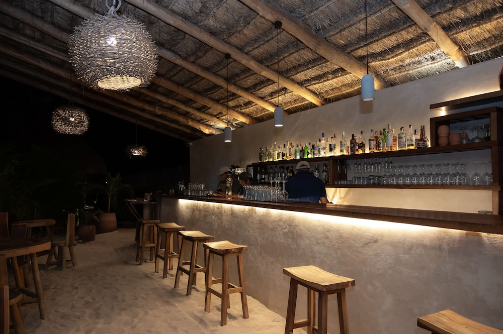 Casa K u Hotel 37/50