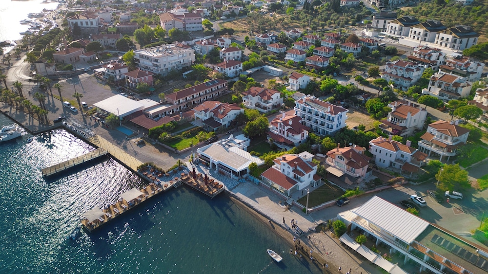 Cunda Ezer Otel 55/63