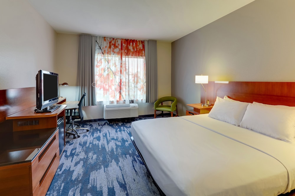 Best Western Plus Las Colinas Inn & Suites 19/58