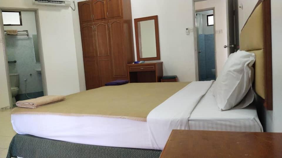 Marina Cove Resort 10/48
