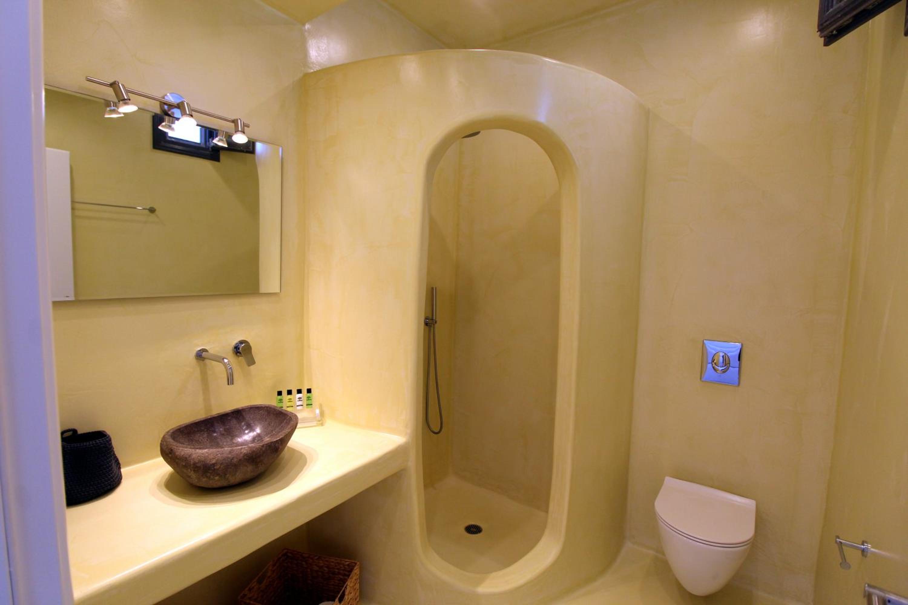 Suite, Jetted Pool