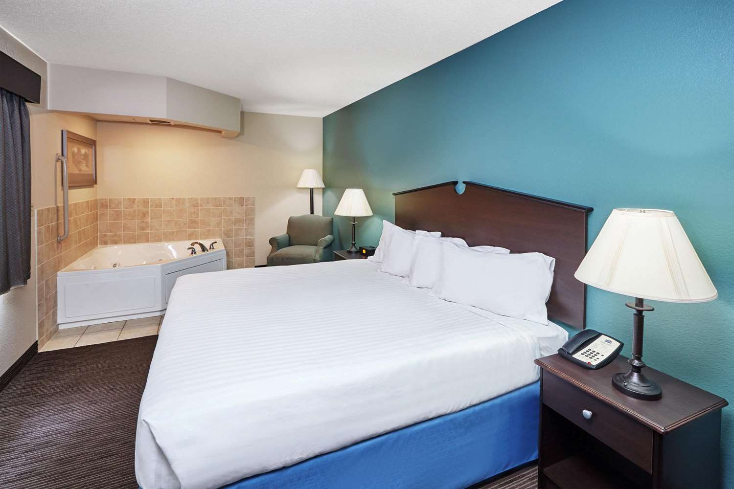 Americinn By Wyndham Green Bay East 17/52
