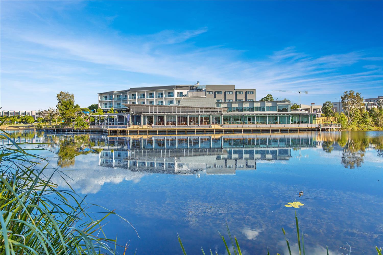 Best Western Plus North Lakes Hotel 2/50