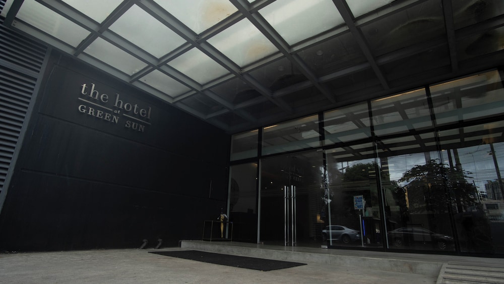 Green Sun Hotel 7/43