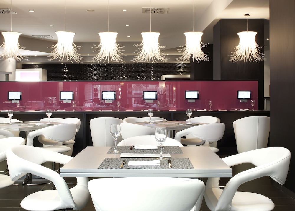Ilunion Bel Art Hotel 34/47