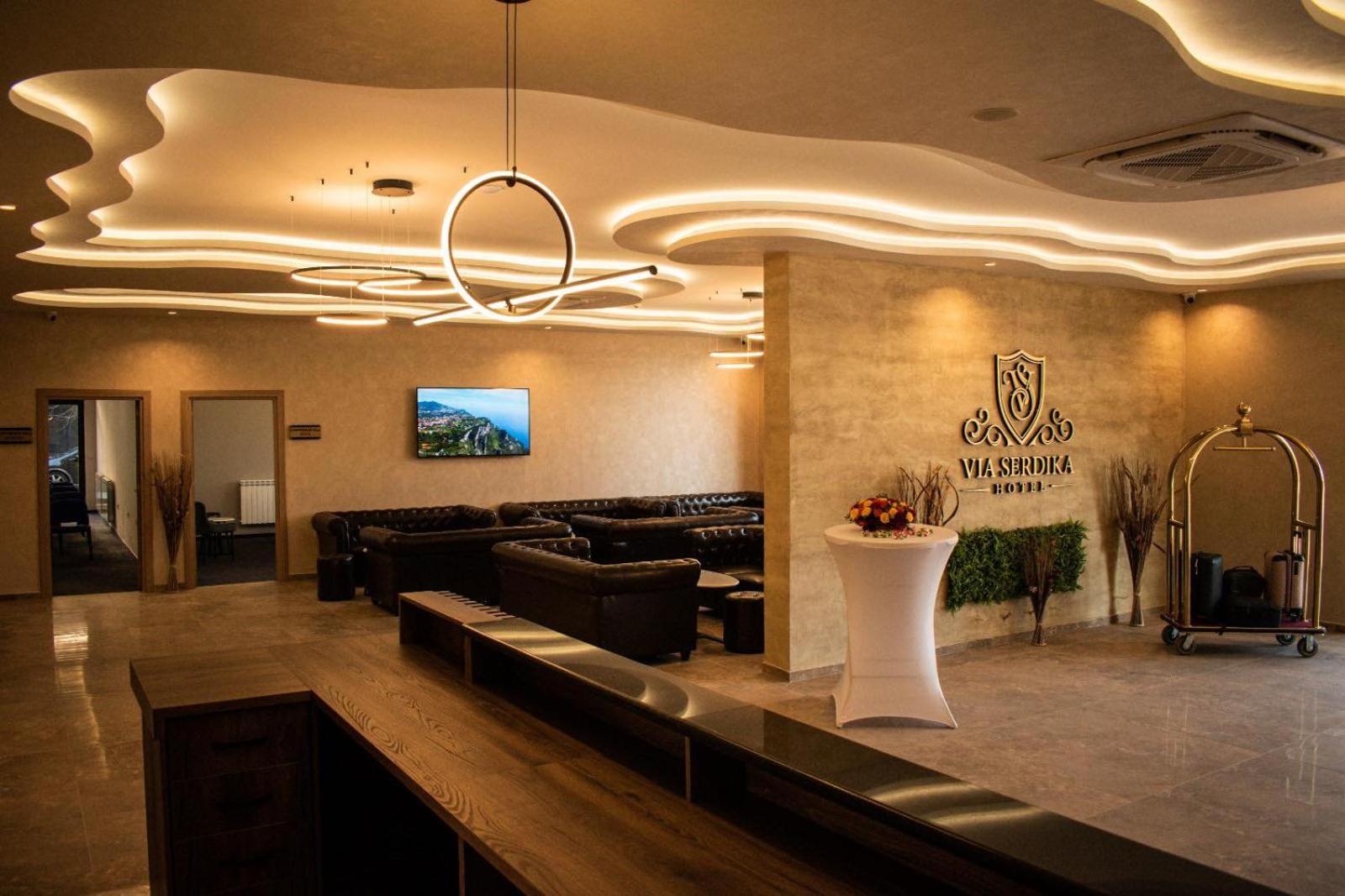 Hotel Via Serdika 33/50