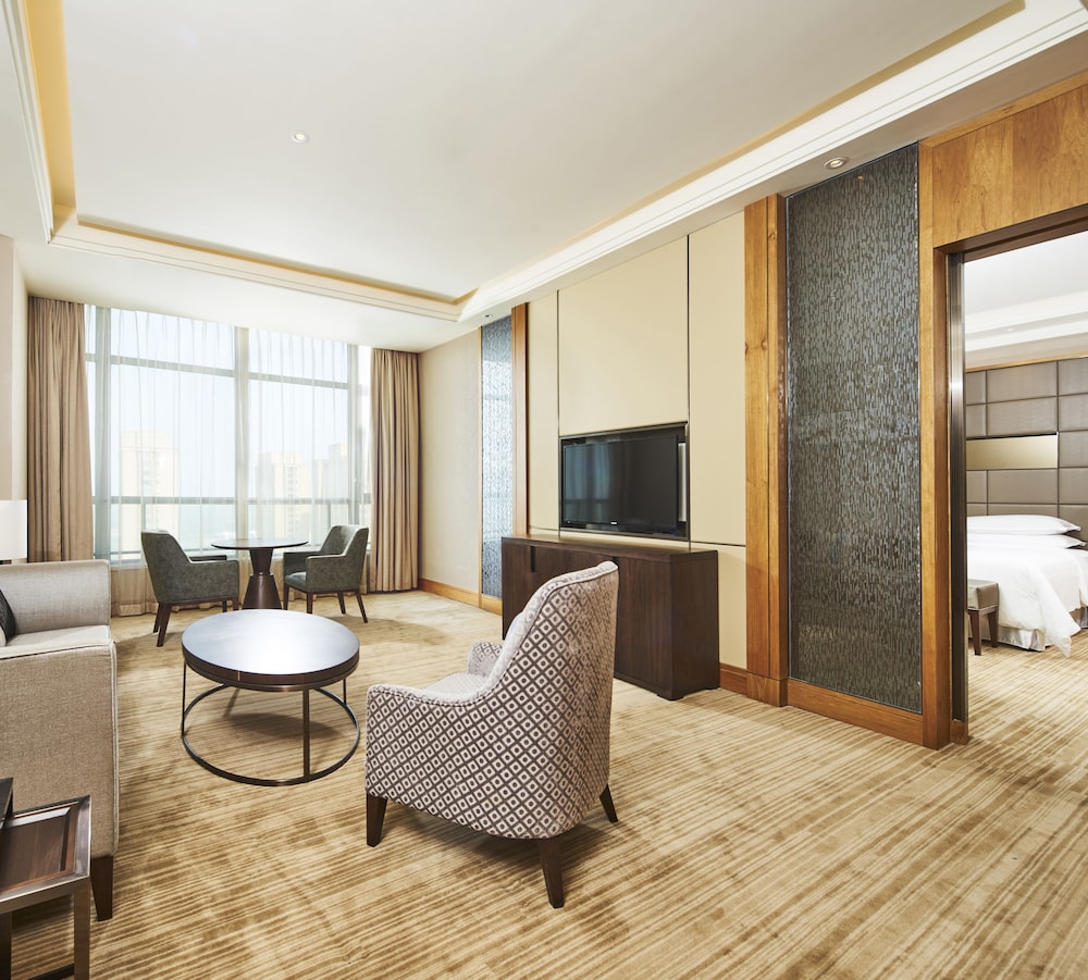 SHERATON CHUZHOU HOTEL 24/40